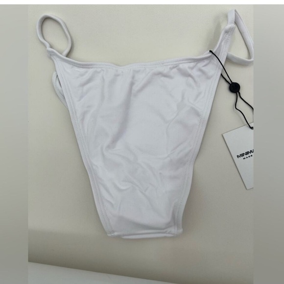Revolve‎ Minimale Animale White Bottom Size L - Picture 3 of 3